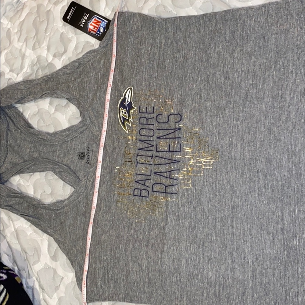 Tank top - Picture 4 of 8